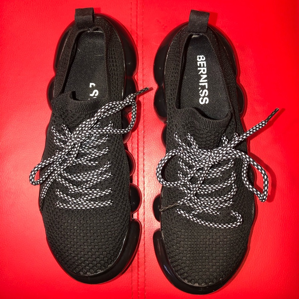 BERNESS Black Knit Mesh Chunky Bubble Cloud Lace Platform Sneaker Size 7 $ 35.00 - Picture 3 of 6